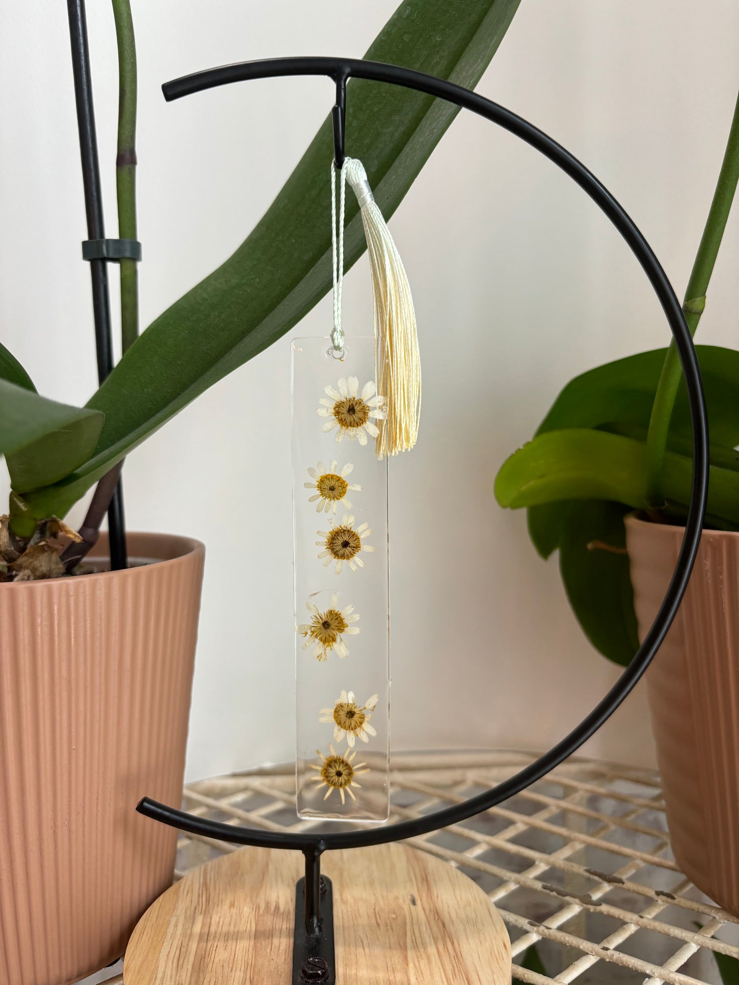 Daisy Bookmark