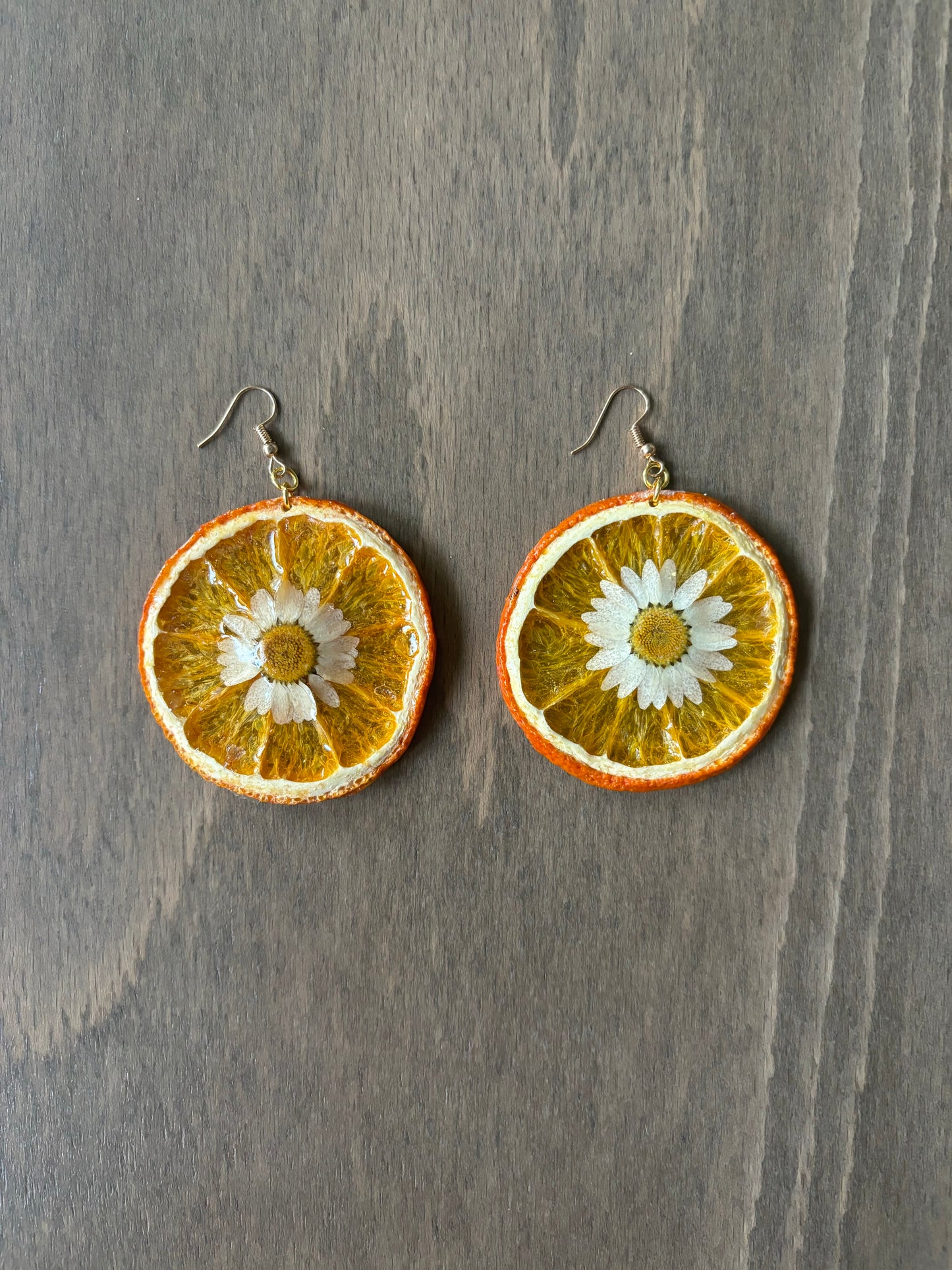 White Daisy Orange Slices